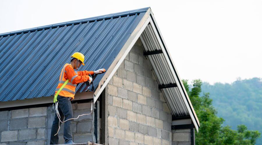 Professional Emergency Roof Repairs in Meriden, WY